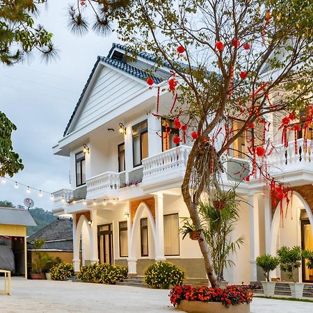White Villa Da Lat Exterior photo